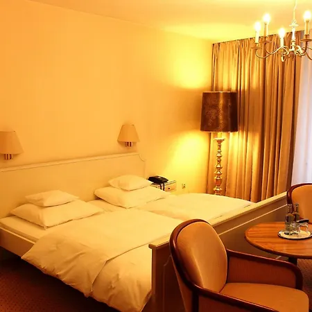 Gaestehaus Sophienstrasse Pansiyon *