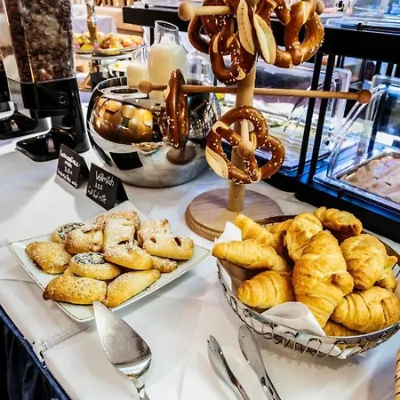 Gaestehaus Sophienstrasse Pansiyon Stuttgart